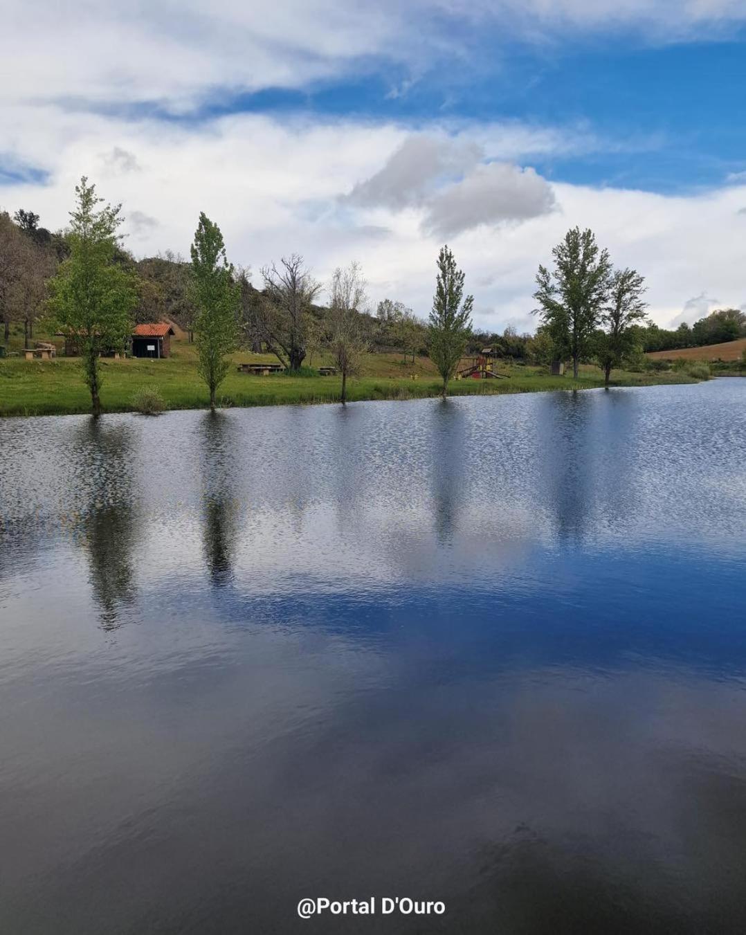 Вілла Casa Do Planalto Mirandes Міранда-ду-Дору Екстер'єр фото
